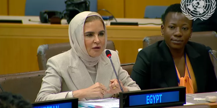 وكيل اللجنة المالية بالشيوخ: تمكين المرأة يعزز الحوكمة ويدعم النمو الاقتصادي المستدام
