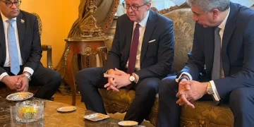 شريف فتحي: السوق التشيكي ضمن أكبر 15 سوقًا مُصدرة للسياحة إلى مصر