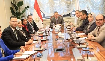 بعد مناقشة كتاب «رجل الأقدار».. رواد وسائل التواصل يشيدون بحوار سمير فرج وخالد جلال في برنامج «من ماسبيرو»