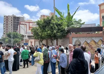 بعد مناقشة كتاب «رجل الأقدار».. رواد وسائل التواصل يشيدون بحوار سمير فرج وخالد جلال في برنامج «من ماسبيرو»