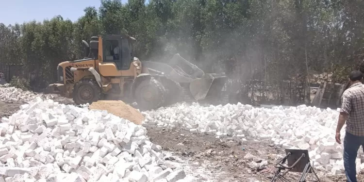 مرور ميداني للجنة الحوكمة بوزارة التنمية المحلية على 3 مراكز ومدن بالقليوبية 1 - جريدة الجمهورية مرور ميداني للجنة الحوكمة بوزارة التنمية المحلية على 3 مراكز ومدن بالقليوبية