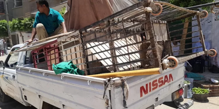 محافظ أسيوط: حملات مكثفة لرفع الإشغالات وإزالة التعديات على حرم الطرق بمركز ديروط لتحقيق السيولة المرورية والانضباط العام