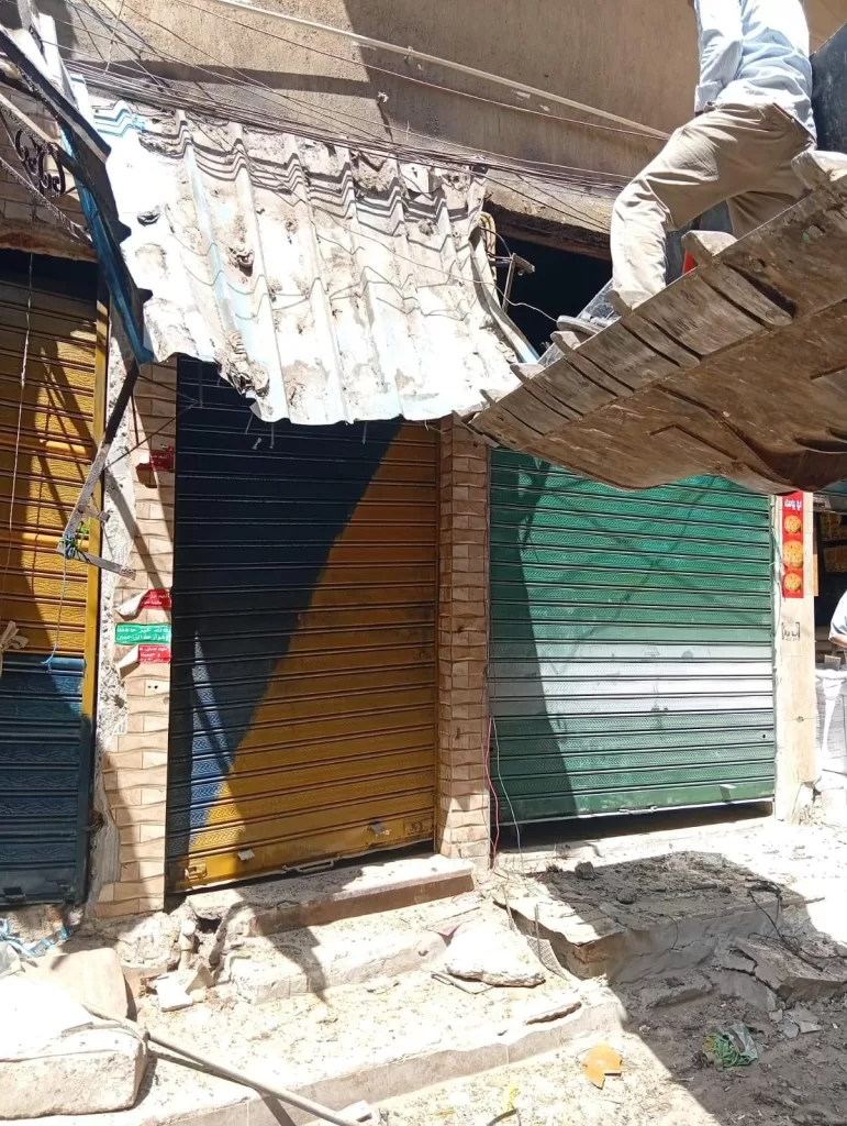 حملات صباحية ومسائية بالإسكندرية لفرض الانضباط بالشارع السكندري إزالة والتحفظ على 6986 حالة إشغال بالأسواق والشوارع 11 - جريدة الجمهورية WhatsApp Image 2026 07 18 at 2.12.52 PM - جريدة الجمهورية
