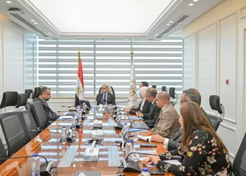 وزير الاستثمار والتجارة الخارجية يبحث مع شركة بروكتر آند جامبل خططها الاستثمارية وزيادة الصادرات من مصر 2 - جريدة الجمهورية وزير الاستثمار والتجارة الخارجية يبحث مع شركة بروكتر آند جامبل خططها الاستثمارية وزيادة الصادرات من مصر