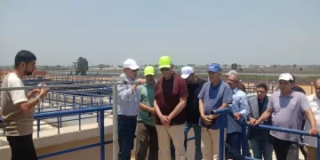 بالصور.. جولة موسعة لنائب وزير الإسكان ورؤساء «القابضة» و«القومية» بمشروعات مياه وصرف مطوبس