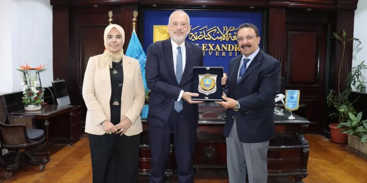 جامعة الإسكندرية واليونان تبحثان برامج مشتركة وتبادلًا طلابيًا وفرعًا جديدًا بأثينا 1 - جريدة الجمهورية جامعة الإسكندرية واليونان تبحثان برامج مشتركة وتبادلًا طلابيًا وفرعًا جديدًا بأثينا