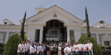 85 % من خريجي الدفعة الأولى بمدرسة ماونتن ڤيو الدولية للتكنولوجيا التطبيقية ينضموا لفريق العمل