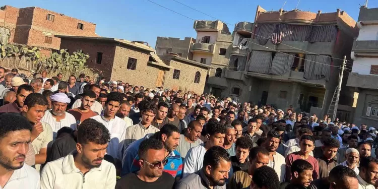الفيوم تشيع ضحايا حادث الرياض