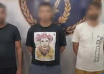 لغز «حقيبة السفر».. سقوط 3 متهمين بوضع جثة شاب داخل سيارة بالعجمي