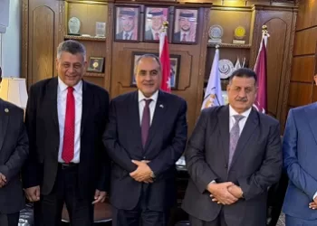 «الفناطسة» يستقبل وفد النقابة العامة للبنوك المصرية: شراكة عمالية راسخة وآفاق واعدة للتعاون الثنائي 3 - جريدة الجمهورية شراكة مصرية صينية لتعزيز الاقتصاد الأخضر.. وتوفير فرص العمل اللائق للشباب