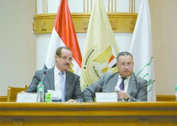 آخر كلام.. العميد «مكمل» حتى 2030