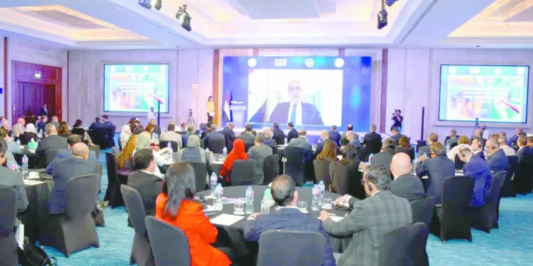 آخر كلام.. العميد «مكمل» حتى 2030