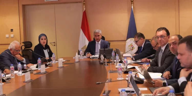 شريف فتحي: برامج تحفيز الطيران حافظت على نمو الحركة السياحية رغم التحديات الإقليمية