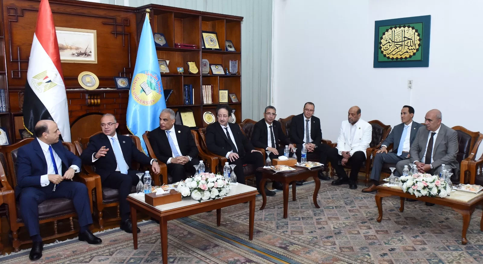 الرئيس التنفيذي لـ «هيئة الاستثمار» يشارك في فعاليات مبادرة «مصر تنطلق بالتصدير» بجامعة طنطا 5 - جريدة الجمهورية WhatsApp Image 2026 07 29 at 4.29.37 PM - جريدة الجمهورية