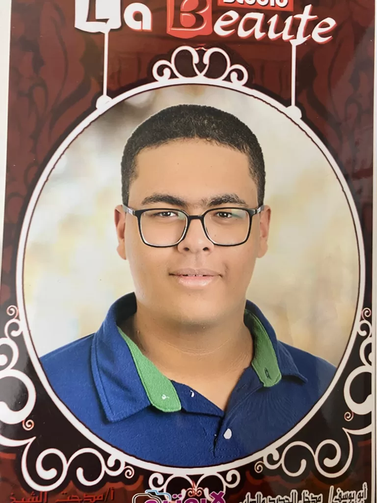 «سيف» الثامن على الجمهورية: بر الوالدين والاجتهاد طريق النجاح… «يارا» العاشرة على الجمهورية: حل نماذج الامتحانات يساعد على التفوق.. أسرتي تفرغت لي وكانت سندًا لمواصلة الاجتهاد 3 - جريدة الجمهورية WhatsApp Image 2026 07 29 at 8.56.53 AM - جريدة الجمهورية