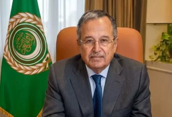 الأمين العام لجامعة الدول العربية يجدد رفضه القاطع للاعتداءات الإيرانية التي استهدفت مصالح وأراضي دول عربية 1 - جريدة الجمهورية الأمين العام لجامعة الدول العربية يجدد رفضه القاطع للاعتداءات الإيرانية التي استهدفت مصالح وأراضي دول عربية