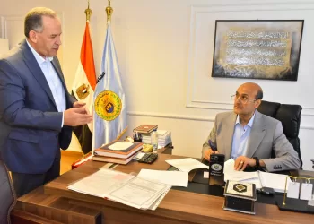 محافظ أسيوط يوافق على فتح 41 قاعة جديدة لرياض الأطفال بالمدارس الرسمية والخاصة.. لاستيعاب أكبر عدد من المتقدمين