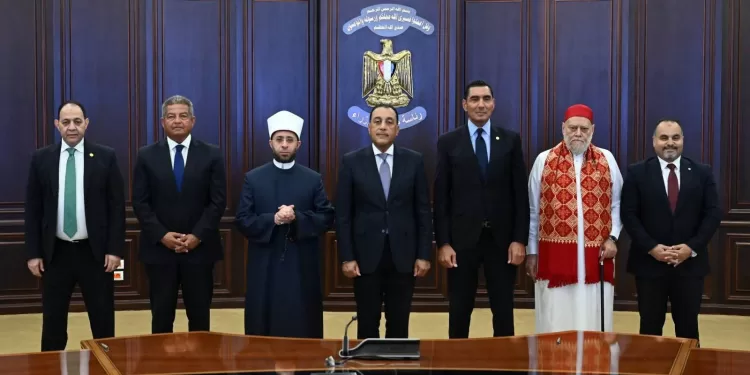 بحضور رئيس الوزراء.. التحالف الوطني ووزارة الشباب يوقعان بروتوكول تعاون استراتيجي بمدينة العلمين 1 - جريدة الجمهورية بحضور رئيس الوزراء.. التحالف الوطني ووزارة الشباب يوقعان بروتوكول تعاون استراتيجي بمدينة العلمين