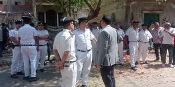 حملات مكبرة بأحياء المنتزه بالأسكندرية تغلق 11 منشأة وتتحفظ على 464 حالة إشغال