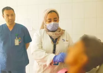«صحة الشرقية» تُطلق قافلة طبية مجانية بقرية «شبرا السلام» ضمن مبادرة «حياة كريمة»