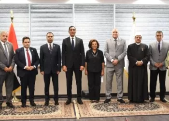 وزير الشباب والرياضة يلتقي أعضاء مبادرة «بصمة شباب مصر»