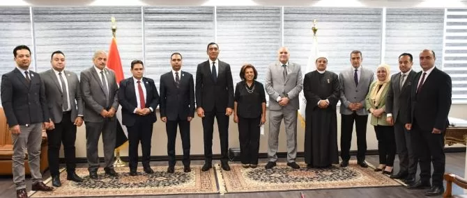 وزير الشباب والرياضة يلتقي أعضاء مبادرة «بصمة شباب مصر» 1 - جريدة الجمهورية وزير الشباب والرياضة يلتقي أعضاء مبادرة «بصمة شباب مصر»