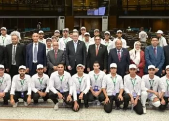 جامعة القاهرة تستضيف رئيس الجهاز المركزي للتنظيم والإدارة في محاضرة حول «الجدارات في الوظيفة العامة»