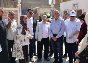جولة تفقدية لمتابعة مشروعات مياه الشرب والصرف الصحي بالقليوبية ومبادرة «حياة كريمة»