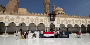 ضمن مبادرة «اعرف بلدك»: جامعة القاهرة تنظم جولة ميدانية لطلابها بالفرع الدولي والأهلية لمعالم القاهرة التاريخية
