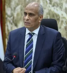 محافظ كفر الشيخ يتابع اليوم الثالث للحملات المكثفة لرفع الإشغالات وضبط الشارع بالمدينة