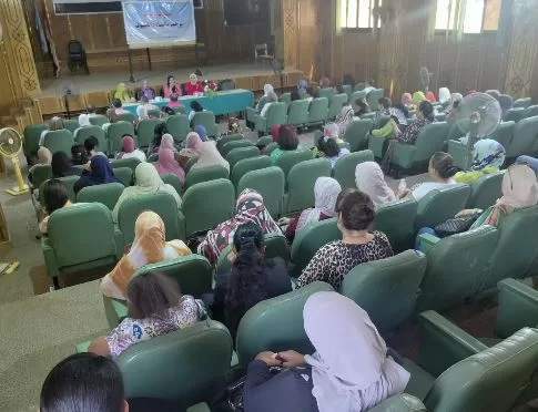 ندوة بإعلام أسيوط تؤكد: بناء الأسرة المستقرة يبدأ من إعداد شباب واعى ومسؤول 4 - جريدة الجمهورية 3 41 - جريدة الجمهورية