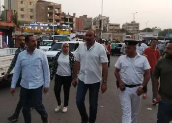 حملات مكبرة بحي الهرم لإزالة الإشغالات وضبط المخالفات في القطاع الجنوبي
