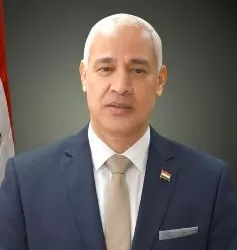 رئيس جامعة أسيوط يقرر صرف مكافأة 2000 جنيه لأعضاء هيئة التدريس ومعاونيهم 5 - جريدة الجمهورية رئيس جامعة أسيوط يقرر صرف مكافأة 2000 جنيه لأعضاء هيئة التدريس ومعاونيهم