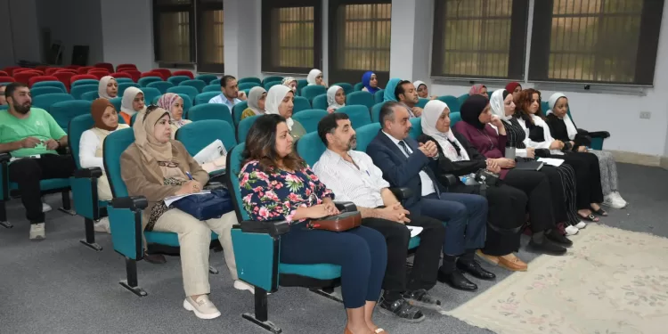 جامعة العاصمة تطوّر مهارات كوادرها الإعلامية في كتابة الخبر الصحفي 1 - جريدة الجمهورية جامعة العاصمة تطوّر مهارات كوادرها الإعلامية في كتابة الخبر الصحفي