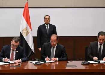 رئيس الوزراء يشهد إنجازاً تاريخياً بتوقيع اتفاقية تسوية مديونية الهيئة الوطنية للإعلام بقيمة 88.3 مليار جنيه