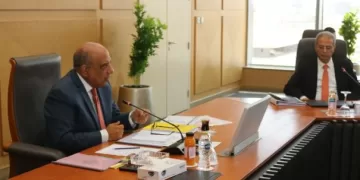 وزير الكهرباء يرأس الجمعية العامة للشركة القابضة ويقر موازنة 2026/2027 باستثمارات 23.1 مليار جنيه