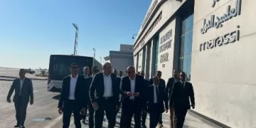 وزير الطيران يُتفقد مطار العلمين استعداداً لمعرض «العلمين الدولي للطيران والفضاء 2026»