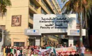 جامعة الإسكندرية تطلق قافلة طبية شاملة لخدمة أهالي قرية ديروط بالبحيرة