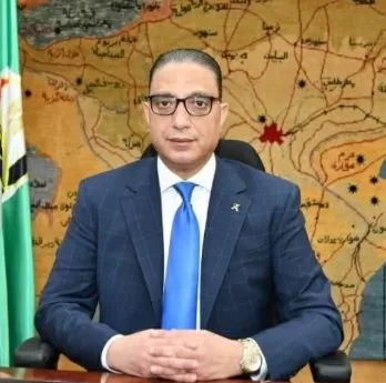 استمرار أعمال التطوير وتجميل المحيط السياحي بالهرم 1 - جريدة الجمهورية جولة ميدانية لمحافظ الجيزة لمتابعة النظافة ومواجهة التعديات والمخالفات