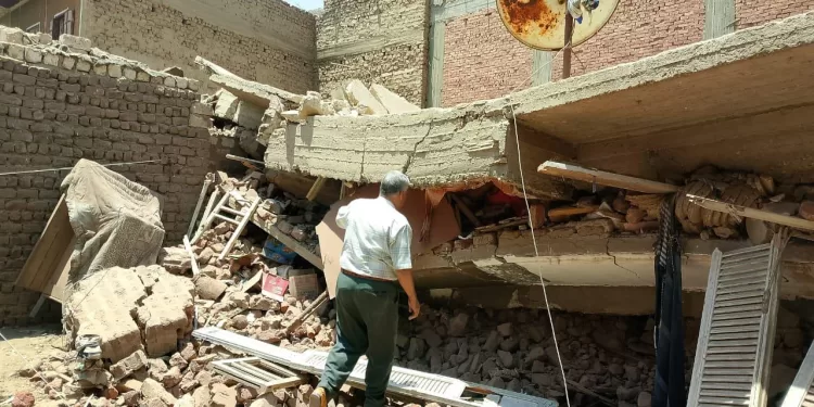 استجابة فورية.. محافظ سوهاج يوجه بحصر خسائر منزل «قاو غرب» المنهار وإدراجه ضمن «حياة كريمة»