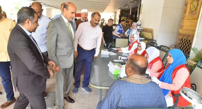 محافظ أسيوط يدشن الحملة التنشيطية لتنظيم الأسرة «علشان ولادنا» لتقديم خدمات مجانية بالقرى والمراكز 1 - جريدة الجمهورية محافظ أسيوط يدشن الحملة التنشيطية لتنظيم الأسرة «علشان ولادنا» لتقديم خدمات مجانية بالقرى والمراكز
