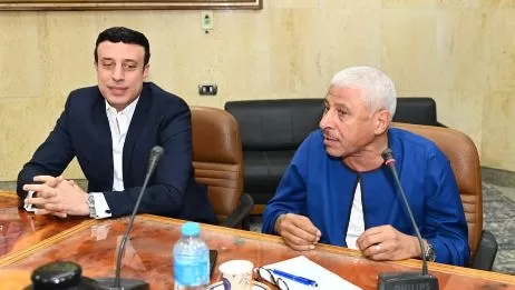 جامعة أسيوط تبحث تعزيز التعاون مع أعضاء مجلسي النواب والشيوخ لتطوير المنظومتين التعليمية والطبية 9 - جريدة الجمهورية 7 20 - جريدة الجمهورية