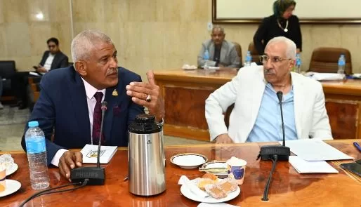 جامعة أسيوط تبحث تعزيز التعاون مع أعضاء مجلسي النواب والشيوخ لتطوير المنظومتين التعليمية والطبية 10 - جريدة الجمهورية 8 13 - جريدة الجمهورية