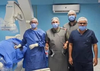 بمستشفى «شرق المدينة».. تركيب منظم دائم لضربات القلب لإعادة مزامنة الحجرات الثلاث لمريض في السبعين