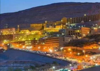 محافظ أسيوط: ختام احتفالات صوم السيدة العذراء بدير درنكة يعزز الترويج لمسار العائلة المقدسة وتنشيط السياحة