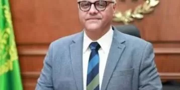 محافظ الإسكندرية يعلن انطلاق القوافل الطبية الشاملة خلال شهر أغسطس