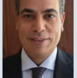 كليات الطب والهندسة والذكاء الاصطناعي مجانًا.. تفاصيل منحة «علماء المستقبل» لطلاب الثانوية