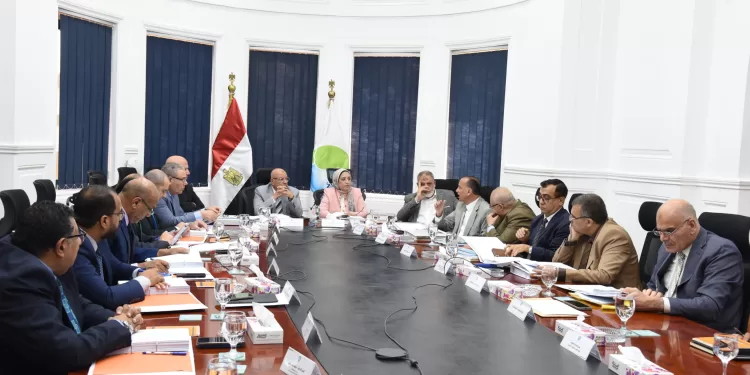 «القابضة للمياه» تختتم مناقشة الموازنات التقديرية للشركات التابعة للعام المالي 2026/2027