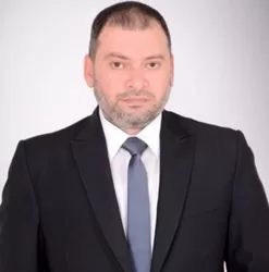 لمواجهة «الدخلاء» والإعلانات الوهمية.. «السياحة» تُشكّل وحدة لمكافحة الكيانات غير الشرعية في الحج والعمرة
