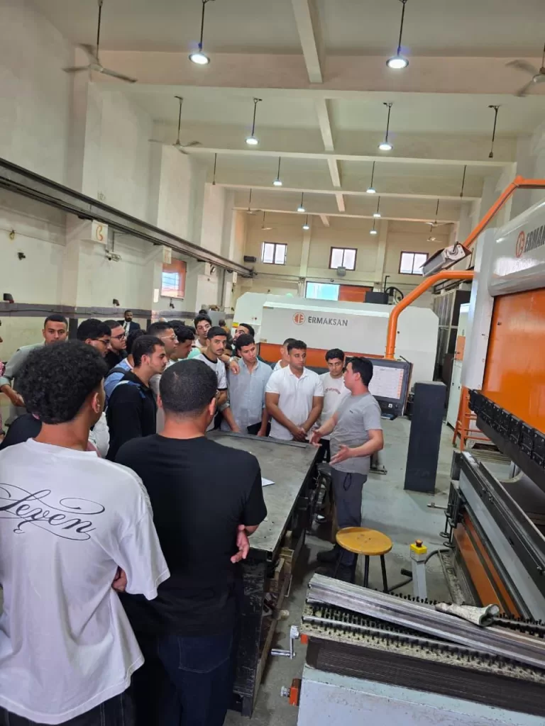 رئيس «القاهرة الأهلية»: الشراكة مع المؤسسات الصناعية ركيزة خطتنا لتوطين المعرفة 2 - جريدة الجمهورية WhatsApp Image 2026 08 02 at 5.59.55 PM 1 - جريدة الجمهورية